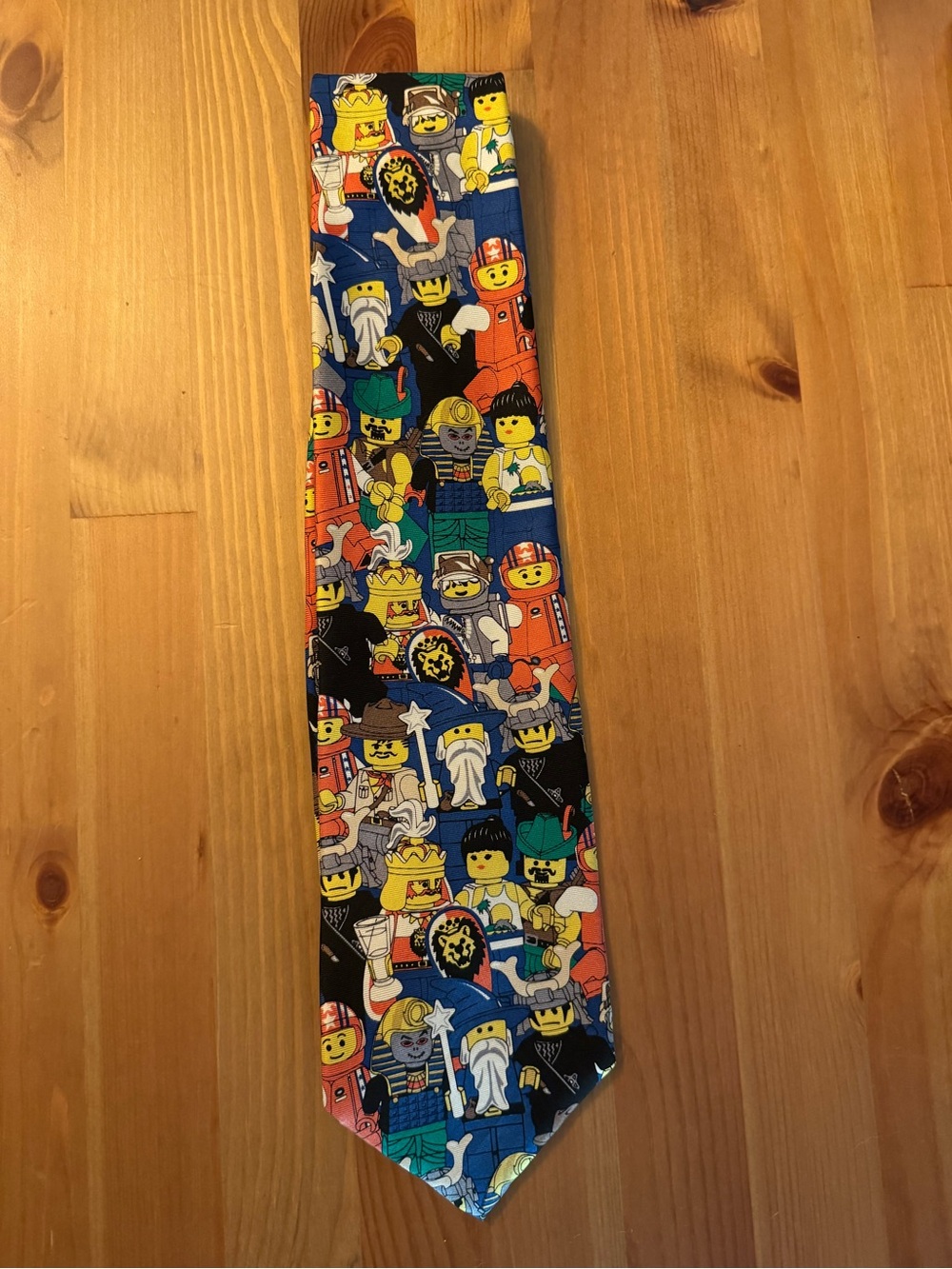 LEGO Minifigures Legoland Collection 100% Silk Necktie Blue Vintage Novelty Tie